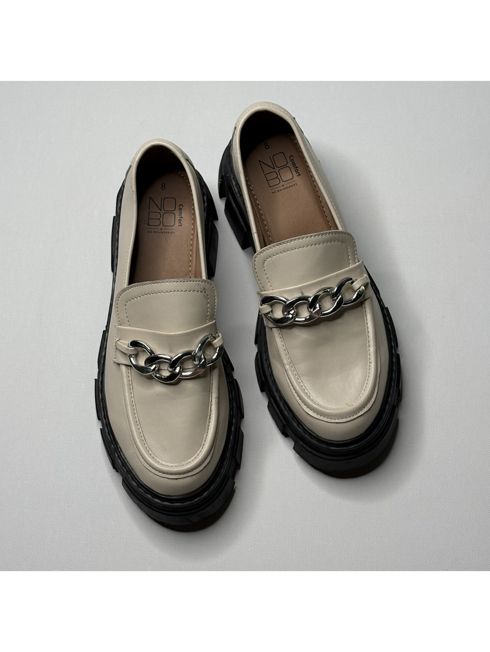 No Boundaries Cream Platform Chain Loafers Lug Sole Size 8